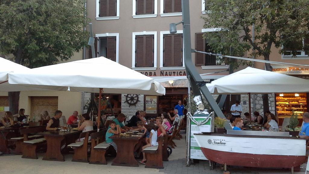 Apartments Nautica Novi Vinodolski Kültér fotó